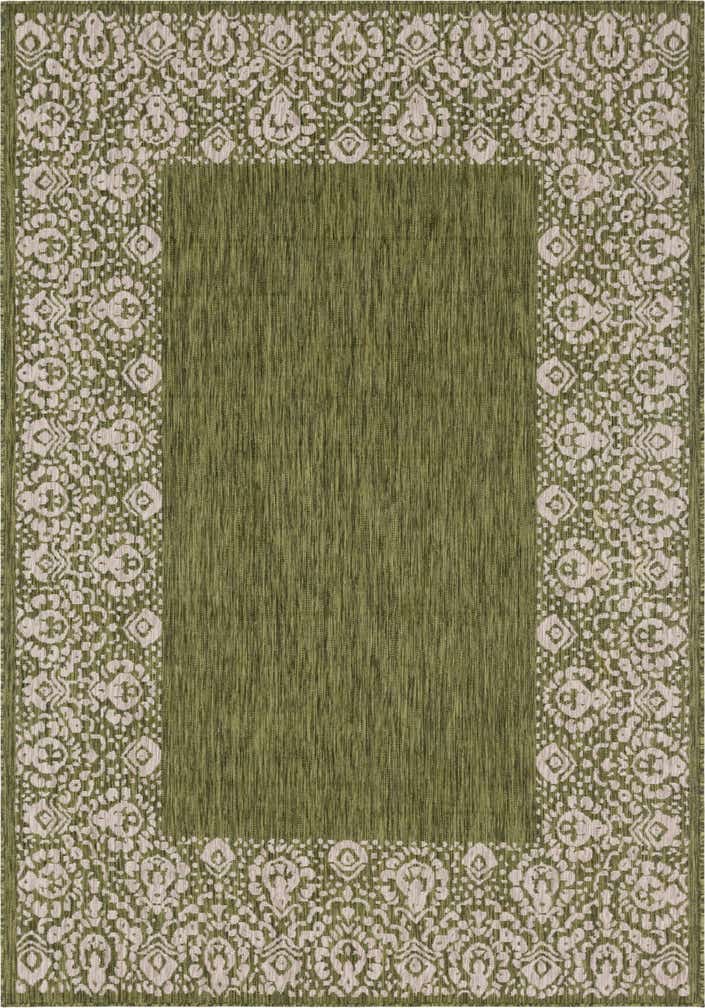 7' x 10' Easy-Clean Border Indoor / Outdoor Rug