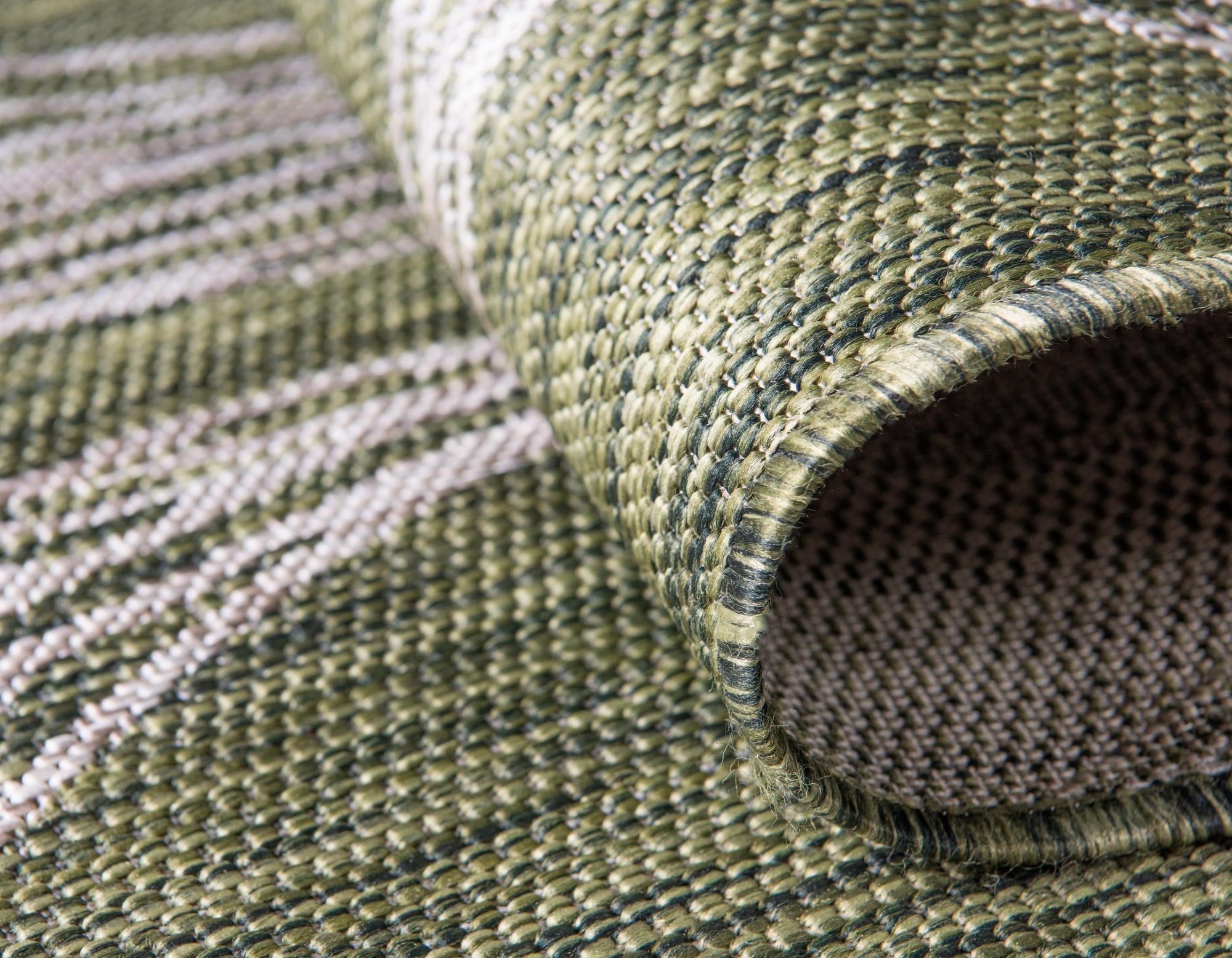 3' x 5' 3 Easy-Clean Botanical Indoor / Outdoor Rug