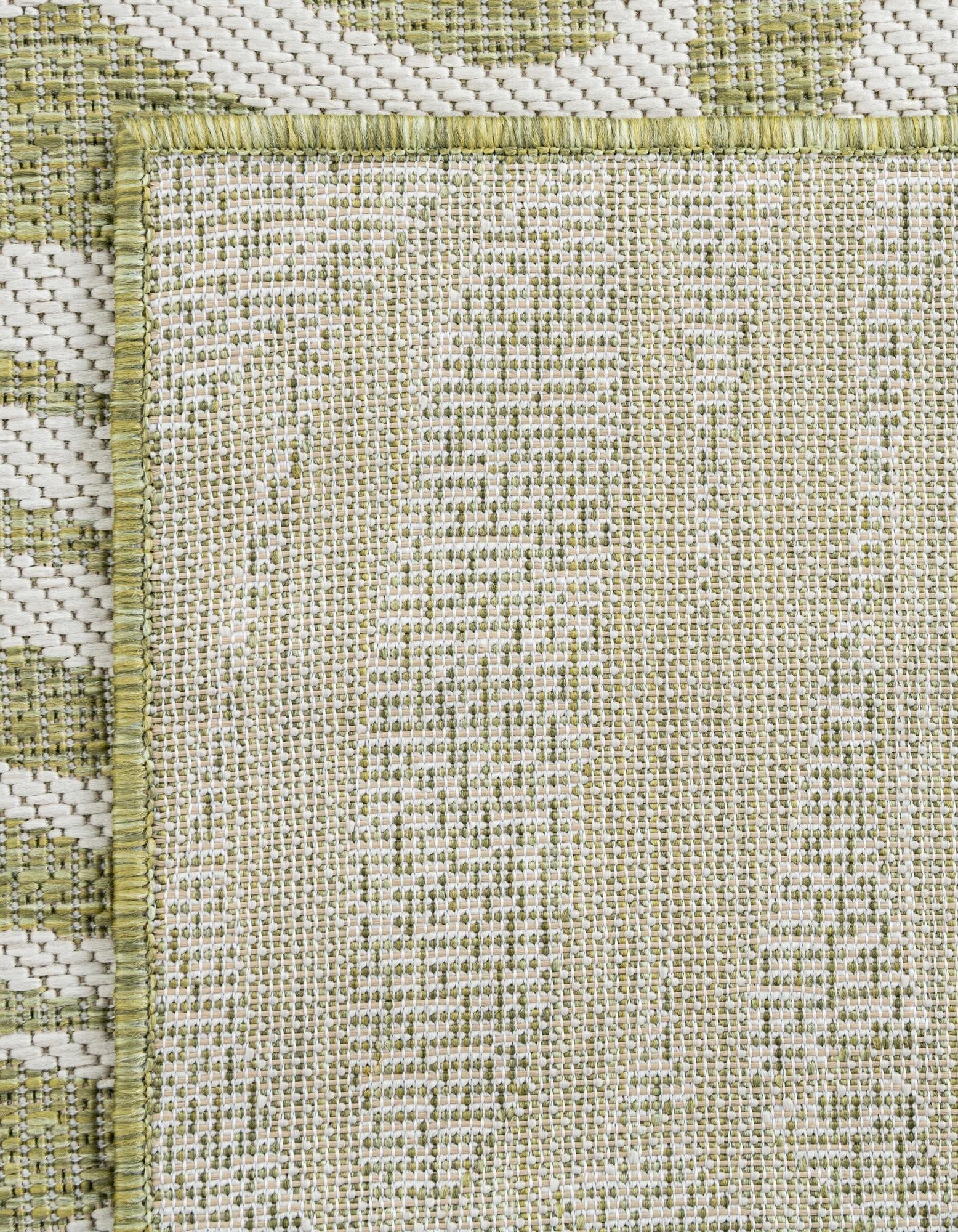 10' x 14' Easy-Clean Botanical Indoor / Outdoor Rug