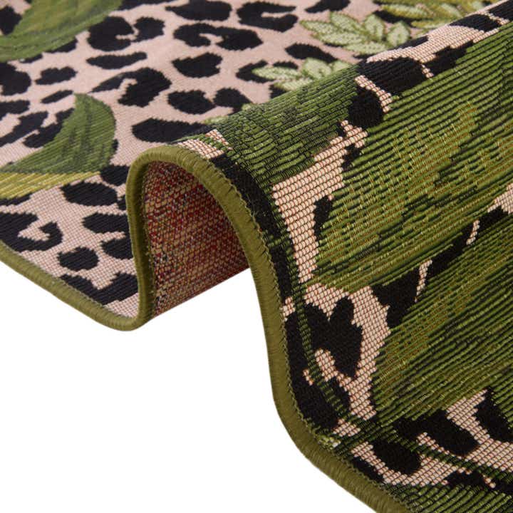 5' 3 x 8' Easy-Clean Botanical Indoor / Outdoor Rug