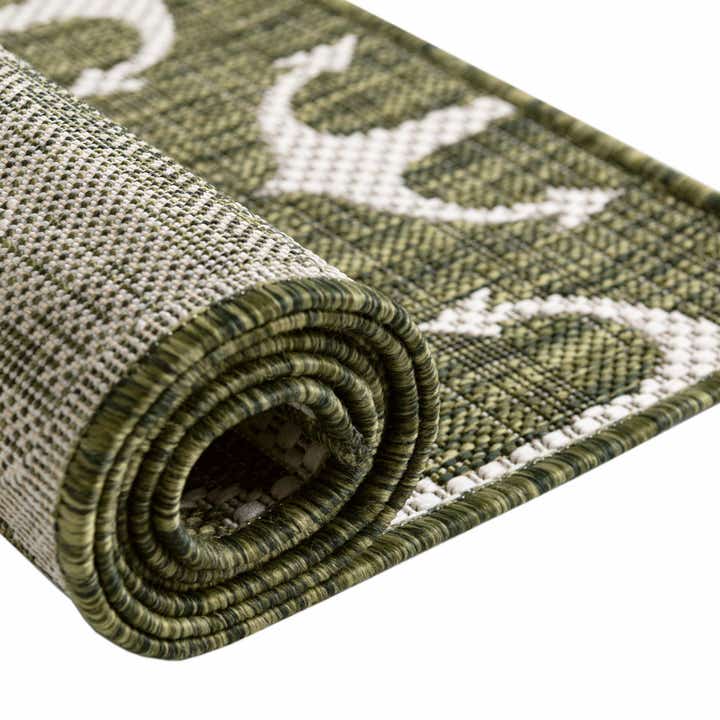 7' x 10' Easy-Clean Coastal Indoor / Outdoor Rug