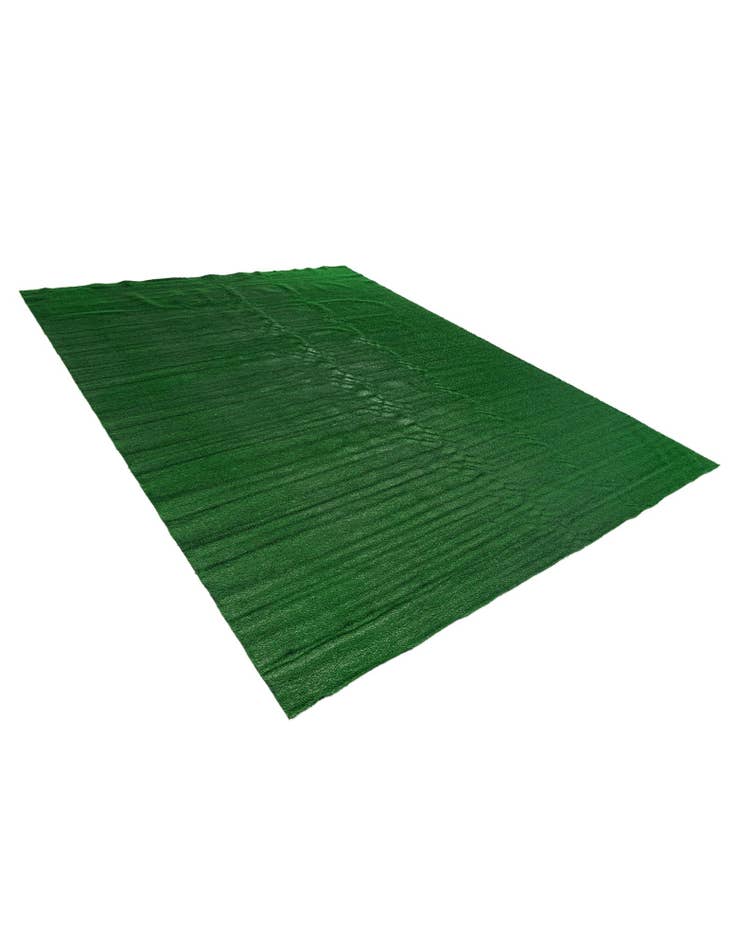 Detail image of 8' 10 x 12' Easy-Clean Grass Indoor / Outdoor Rug