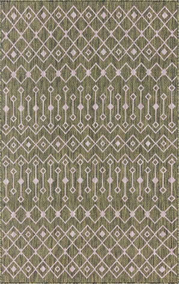Detail image of 5' 3 x 8' Easy-Clean Lattice Indoor / Outdoor Rug