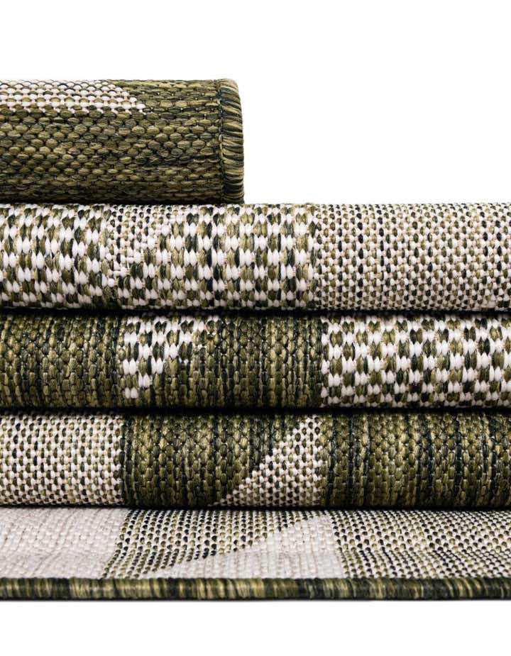 9' x 12' Easy-Clean Modern Indoor / Outdoor Rug