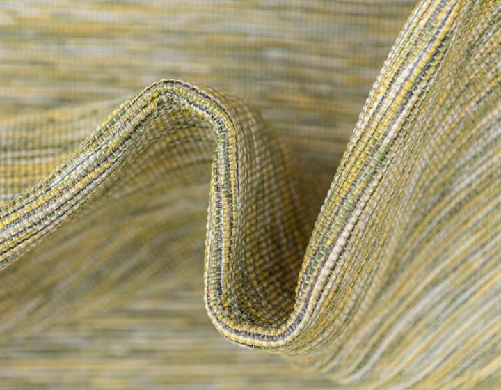 5' 3 x 8' Easy-Clean Solid Indoor / Outdoor Rug