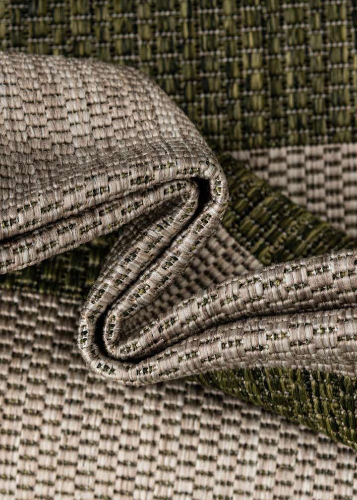 9' x 12' Easy-Clean Striped Indoor / Outdoor Rug