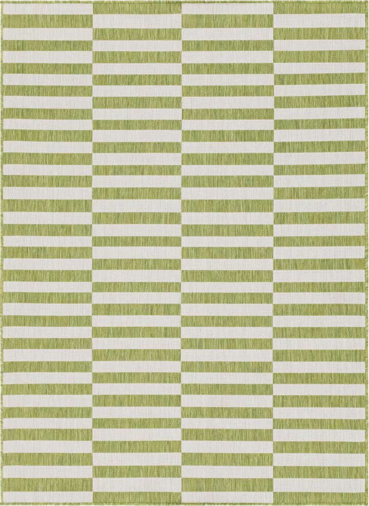 7' 10 x 11' Easy-Clean Striped Indoor / Outdoor Rug