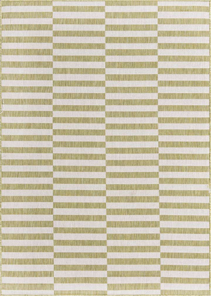 5' 3 x 8' Easy-Clean Striped Indoor / Outdoor Rug