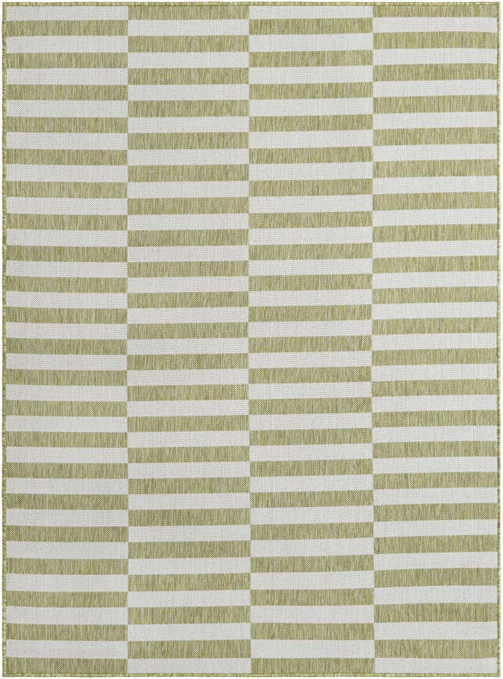 5' 3 x 7' Easy-Clean Striped Indoor / Outdoor Rug