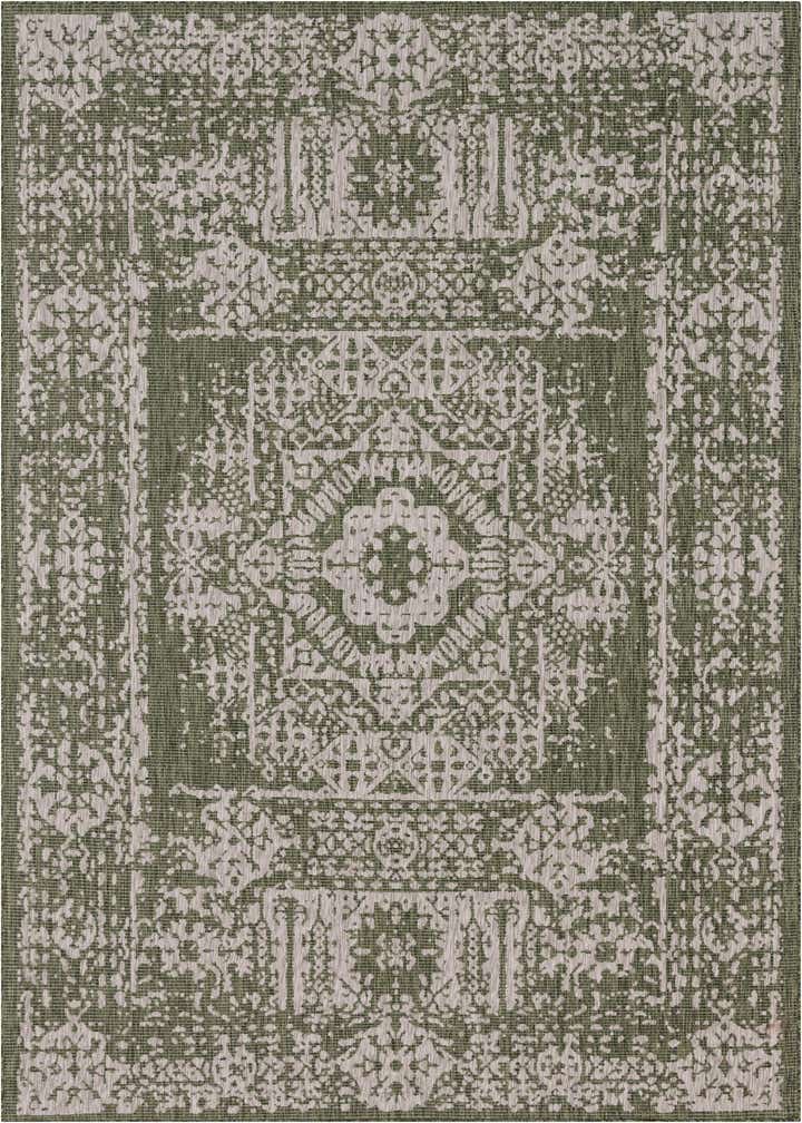 9' x 12' Easy-Clean Traditional Indoor / Outdoor Rug