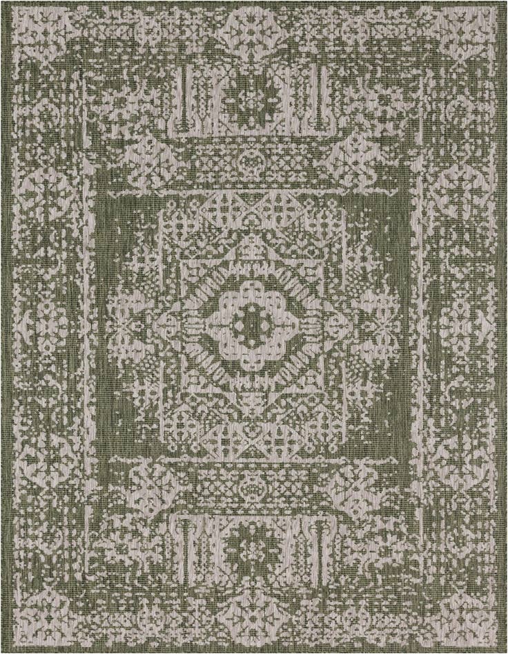 Detail image of 7' 10 x 11' Easy-Clean Traditional Indoor / Outdoor Rug