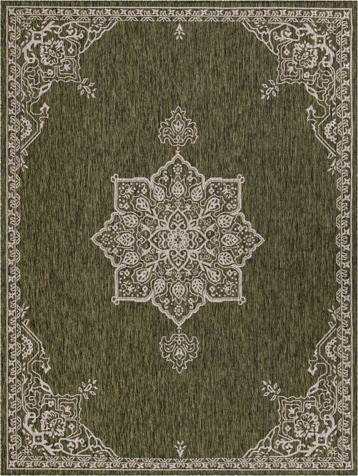 9' x 12' Easy-Clean Traditional Indoor / Outdoor Rug
