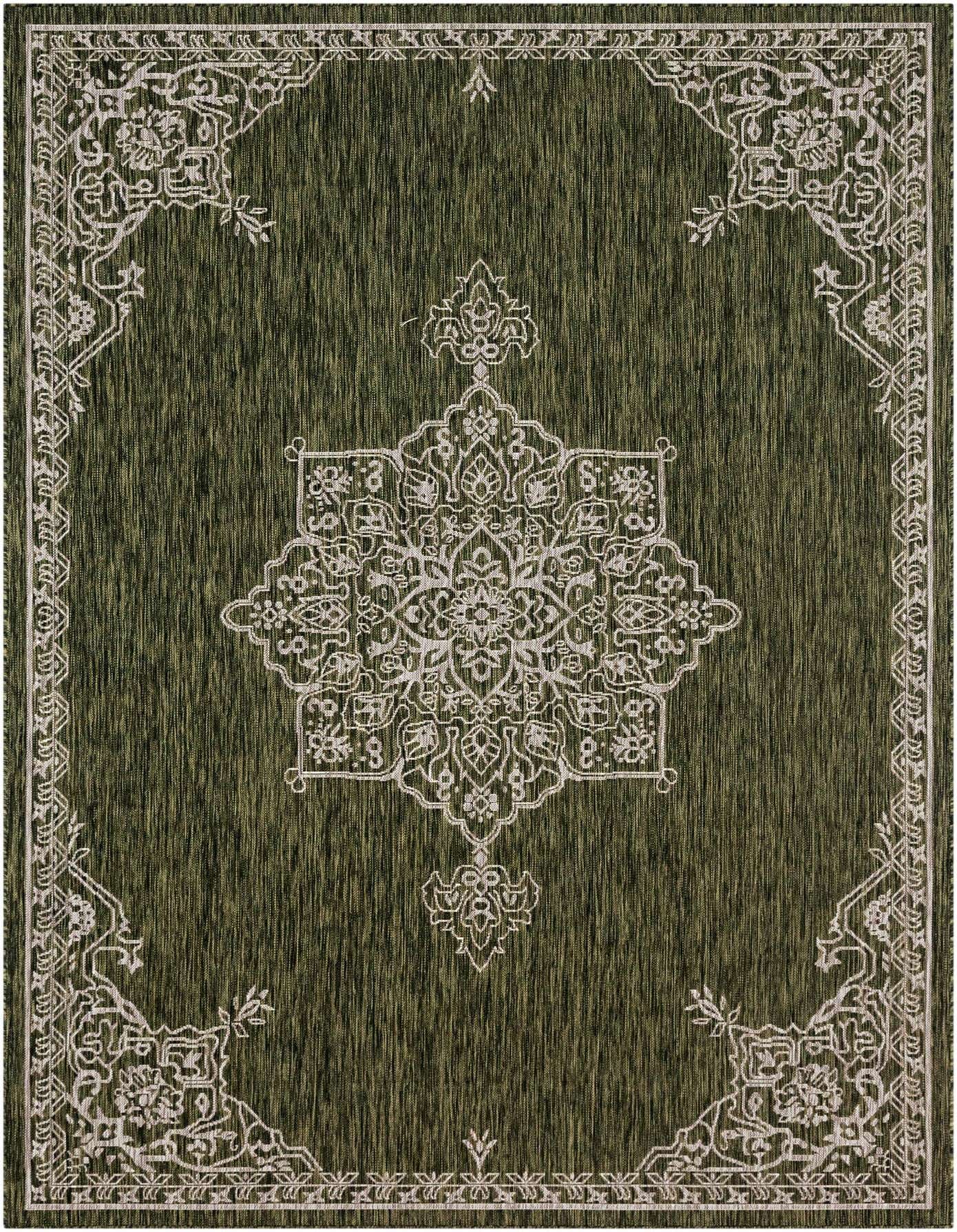 7' 10 x 11' Easy-Clean Traditional Indoor / Outdoor Rug