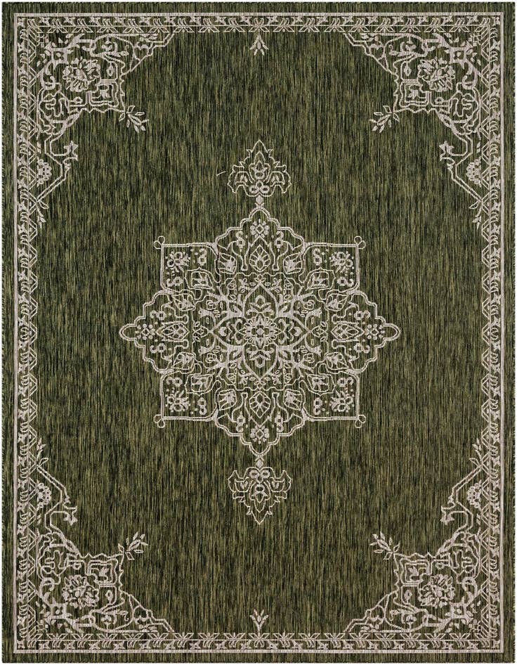 Detail image of 7' 10 x 11' Easy-Clean Traditional Indoor / Outdoor Rug