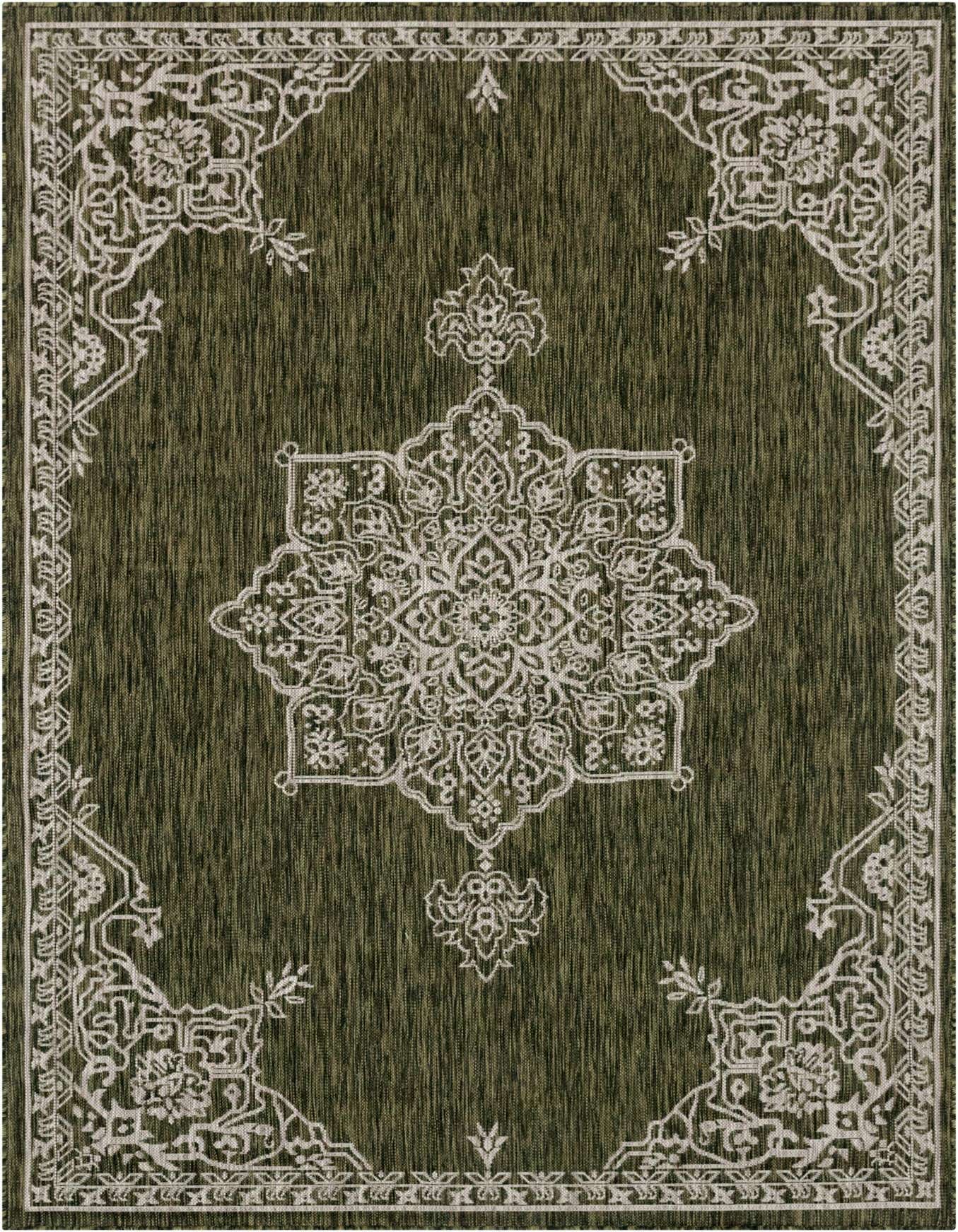 6' x 9' Easy-Clean Traditional Indoor / Outdoor Rug