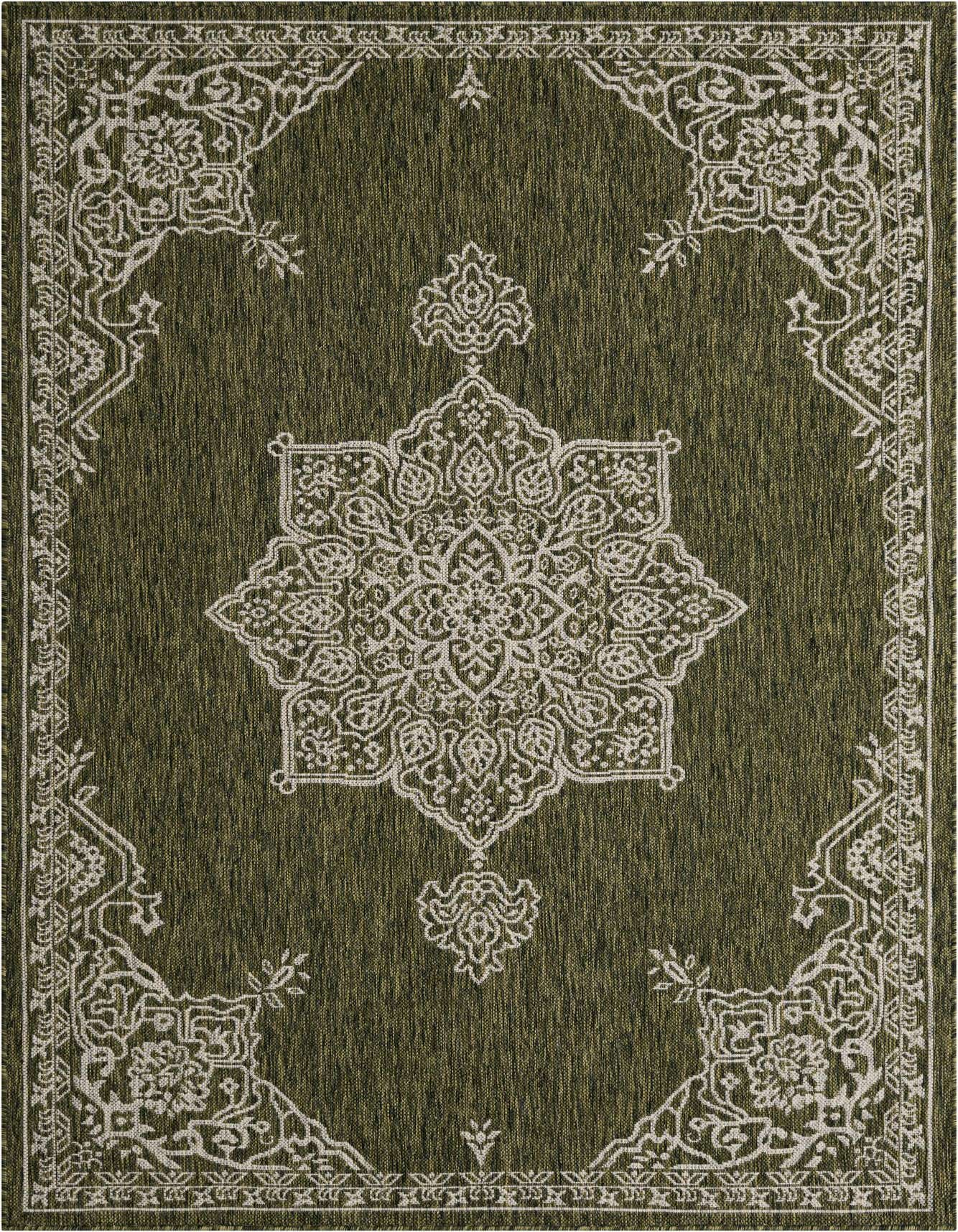 5' 3 x 8' Easy-Clean Traditional Indoor / Outdoor Rug