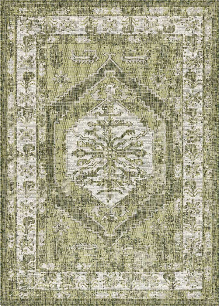 4' x 6' Easy-Clean Traditional Indoor / Outdoor Rug