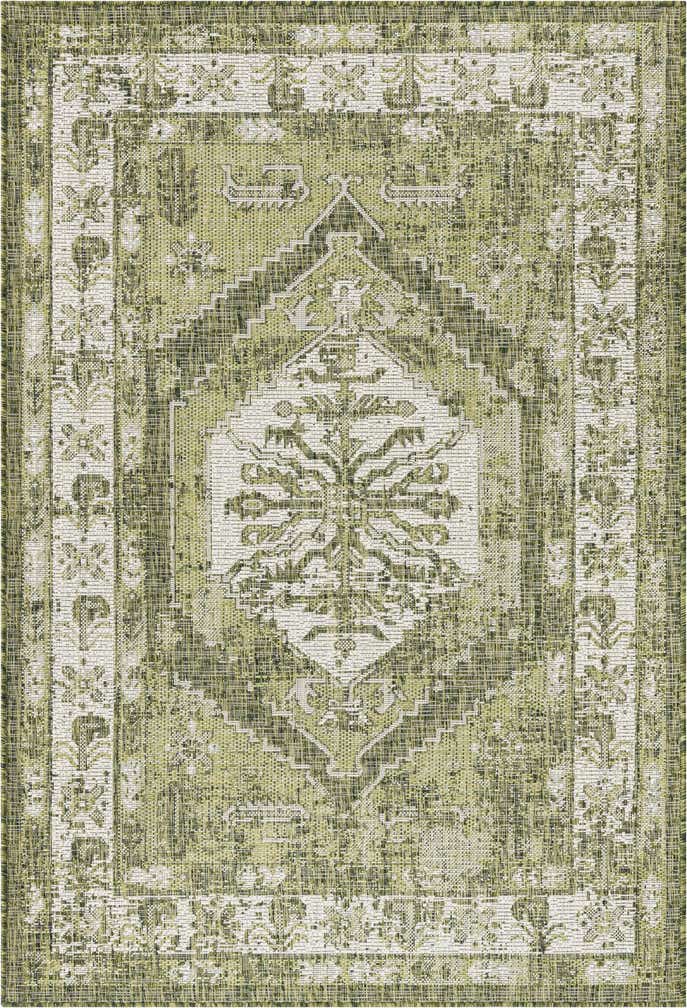 4' x 6' Easy-Clean Traditional Indoor / Outdoor Rug