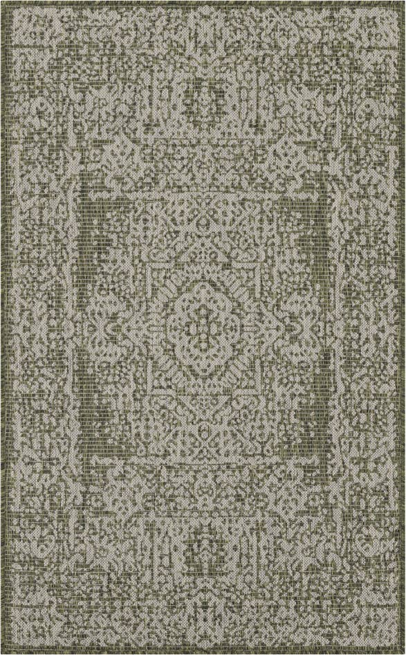 Detail image of 3' x 5' 3 Easy-Clean Traditional Indoor / Outdoor Rug
