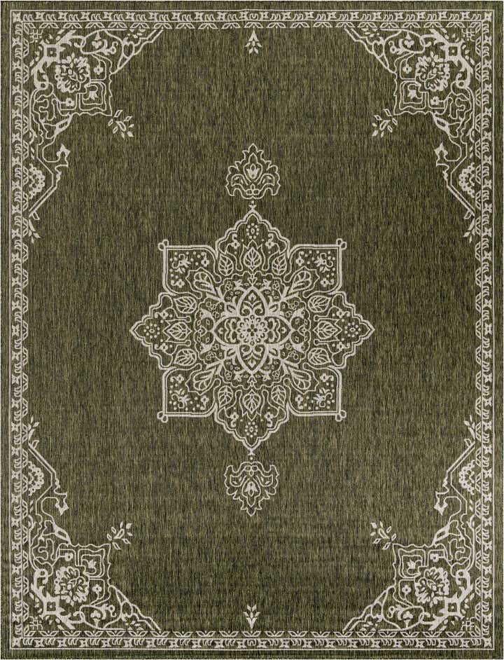10' x 13' Easy-Clean Traditional Indoor / Outdoor Rug