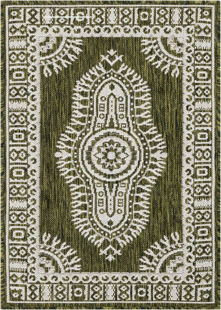 2' x 3' Easy-Clean Traditional Indoor / Outdoor Rug