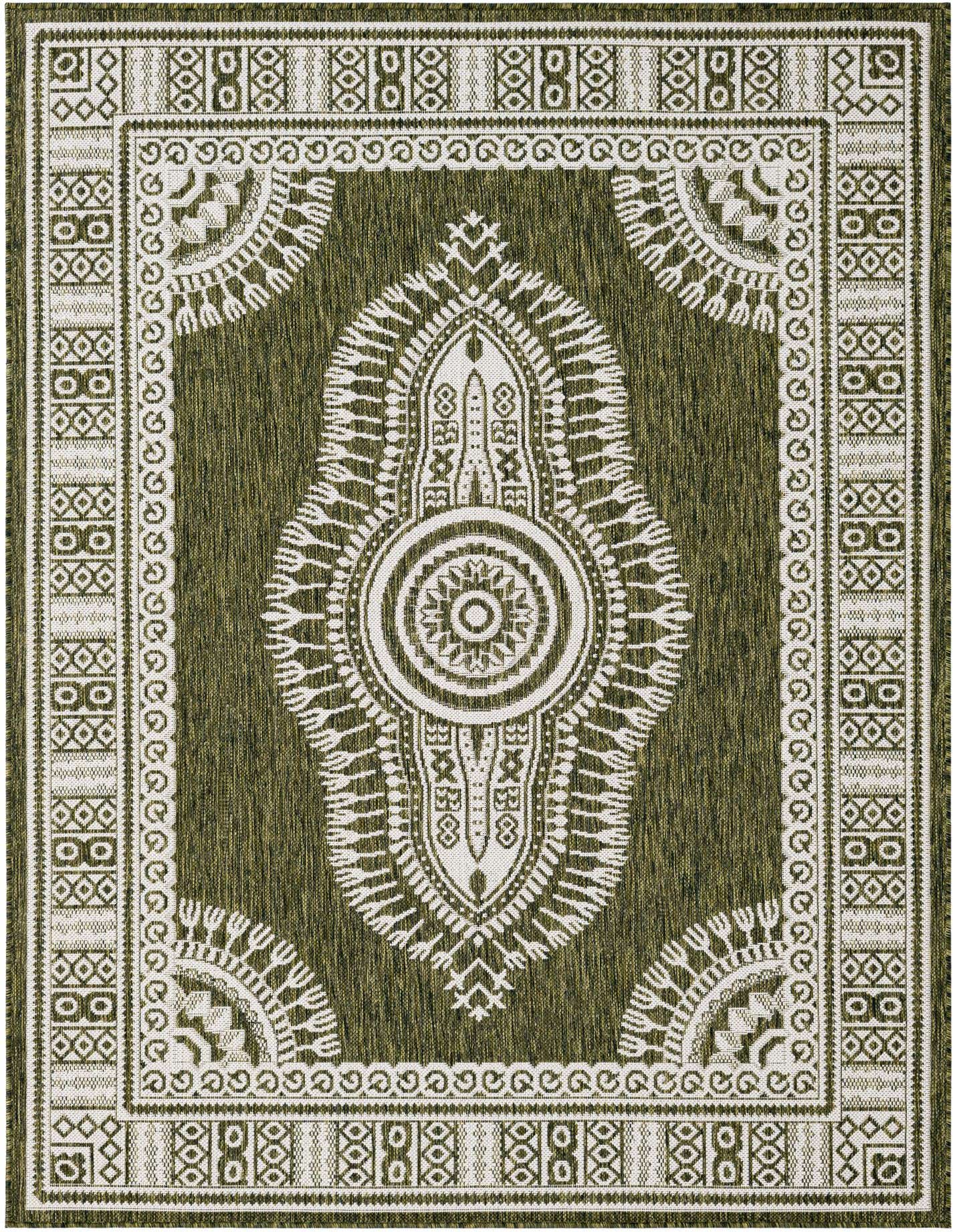 5' 3 x 7' Easy-Clean Traditional Indoor / Outdoor Rug