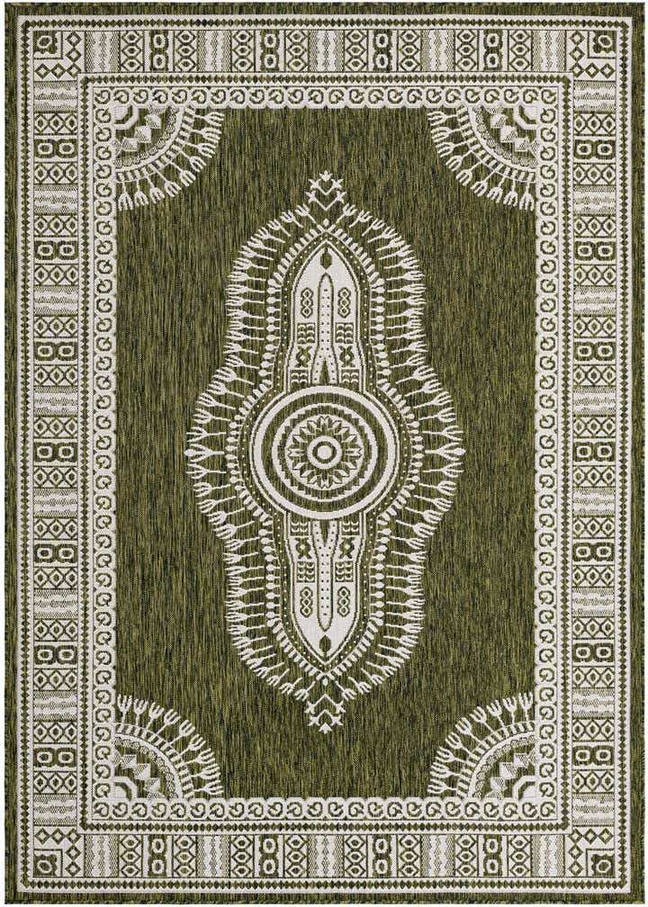 6' x 9' Easy-Clean Traditional Indoor / Outdoor Rug