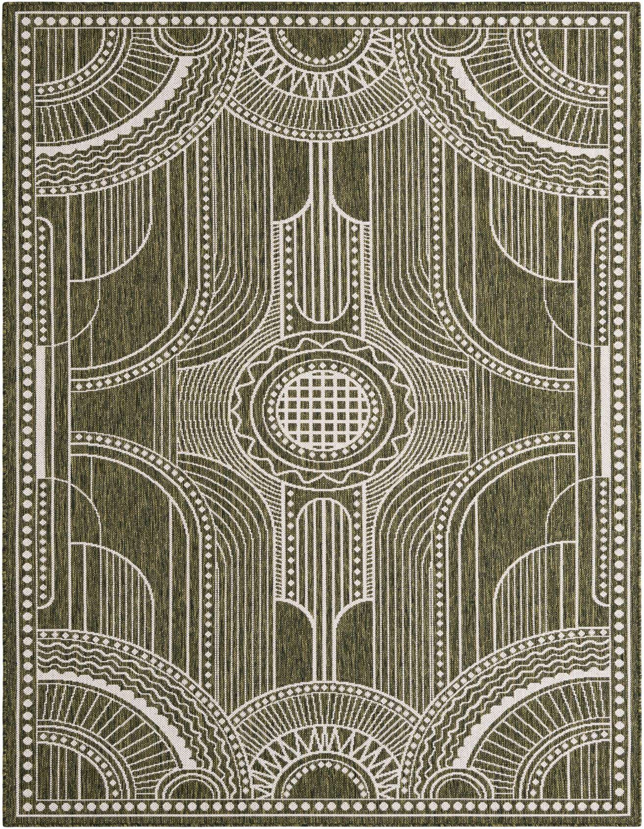 5' 3 x 8' Easy-Clean Traditional Indoor / Outdoor Rug