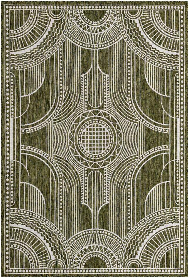 Detail image of 6' x 9' Easy-Clean Traditional Indoor / Outdoor Rug