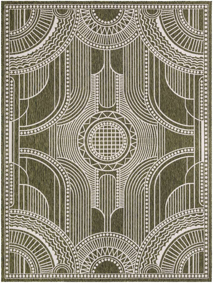 9' x 12' Easy-Clean Traditional Indoor / Outdoor Rug