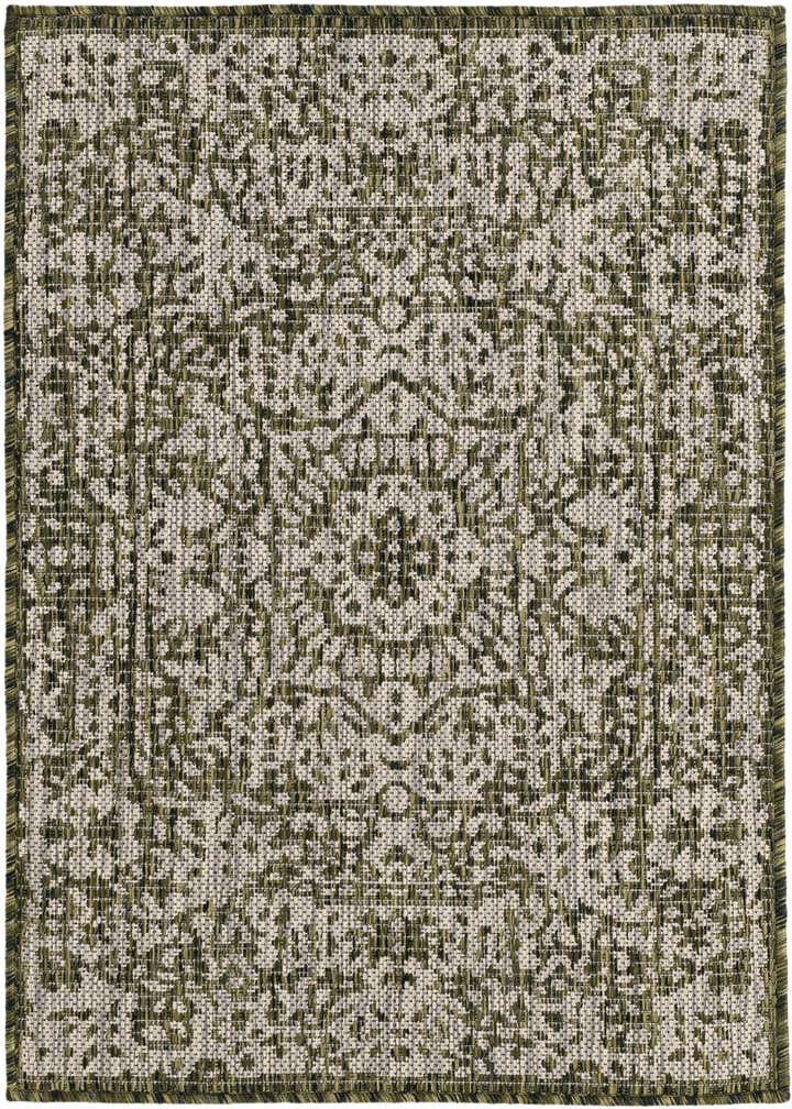 2' x 3' Easy-Clean Traditional Indoor / Outdoor Rug
