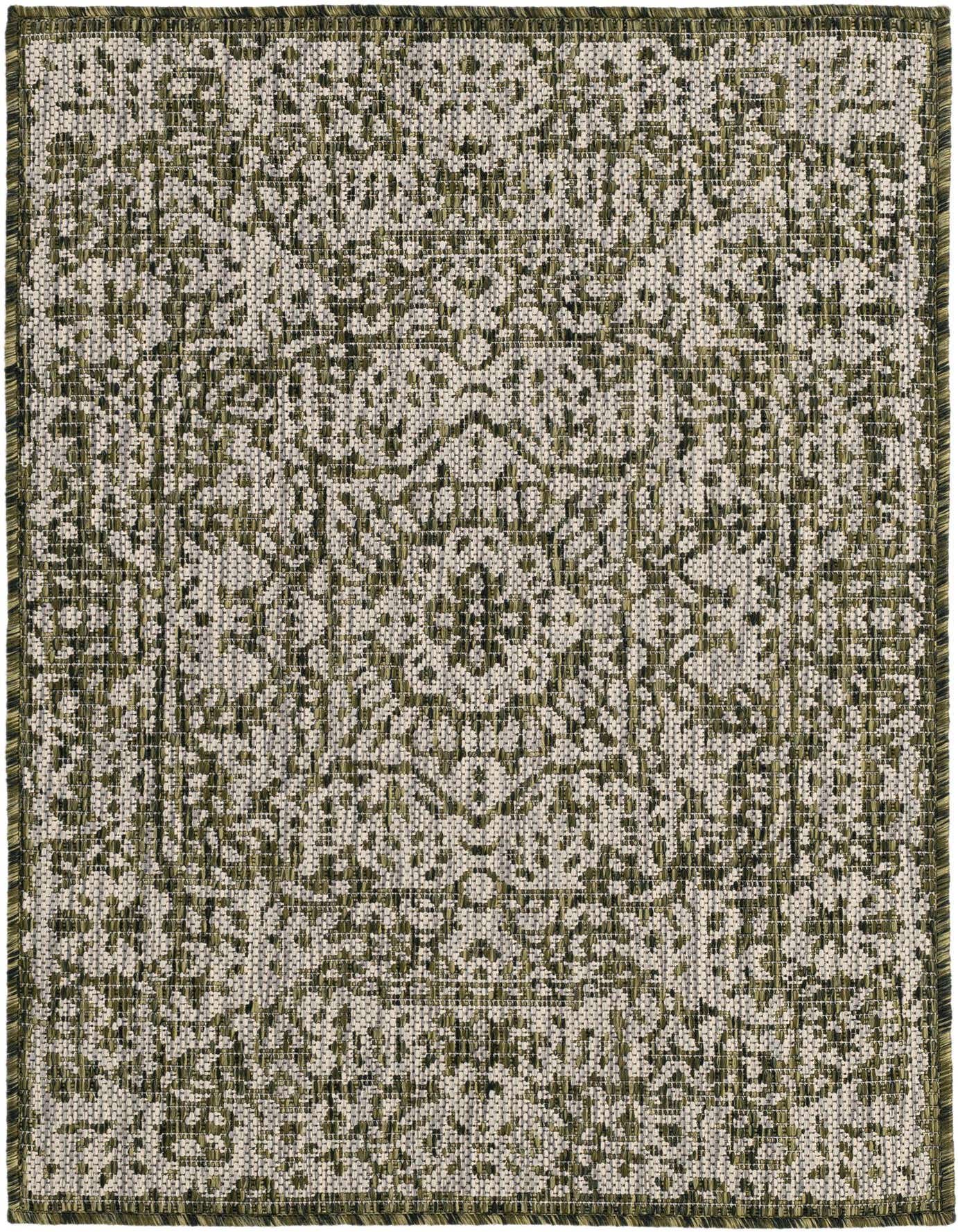 2' x 3' Easy-Clean Traditional Indoor / Outdoor Rug