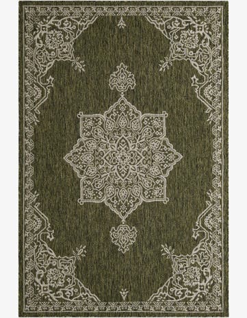 5' 3 x 8' Easy-Clean Traditional Indoor / Outdoor Rug