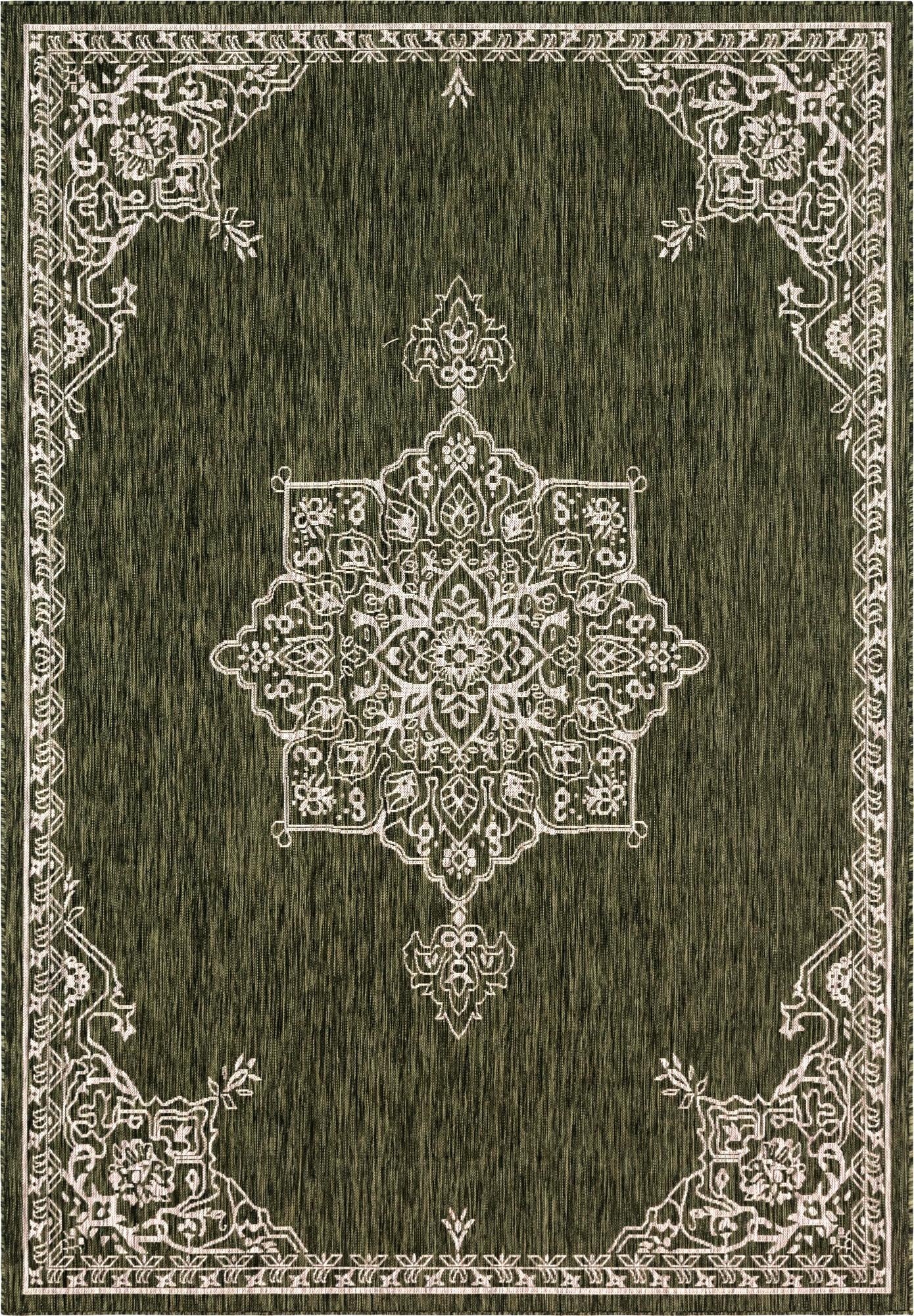 7' 10 x 11'  Washable Traditional Indoor / Outdoor Rug