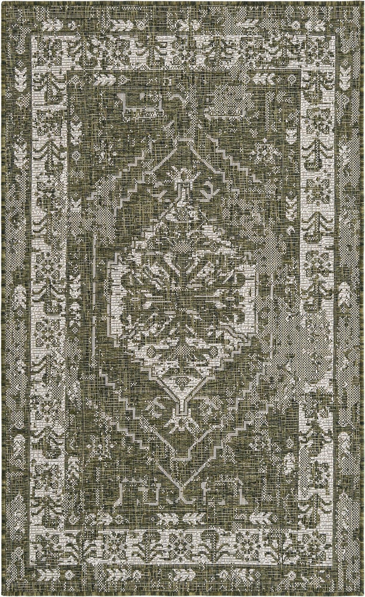 3' x 5'  Washable Traditional Indoor / Outdoor Rug