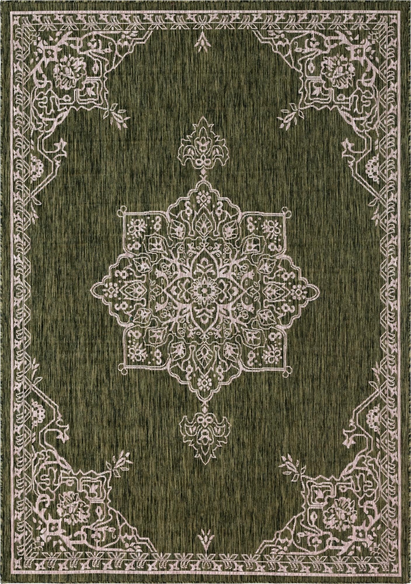 7' x 10'  Washable Traditional Indoor / Outdoor Rug