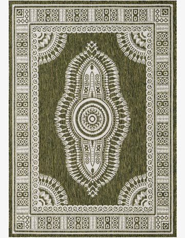 5' 3 x 7' Easy-Clean Traditional Indoor / Outdoor Rug