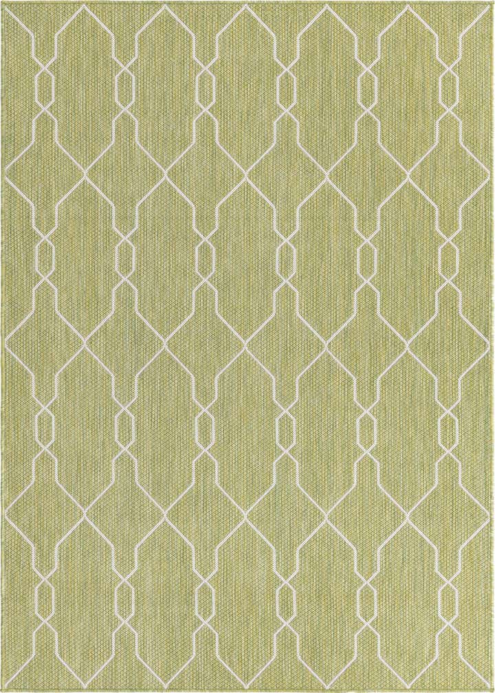 5' 3 x 8' Easy-Clean Trellis Indoor / Outdoor Rug