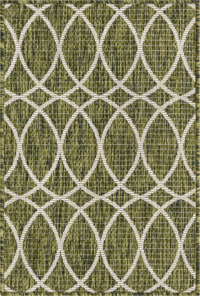 Detail image of 2' x 3' Easy-Clean Trellis Indoor / Outdoor Rug