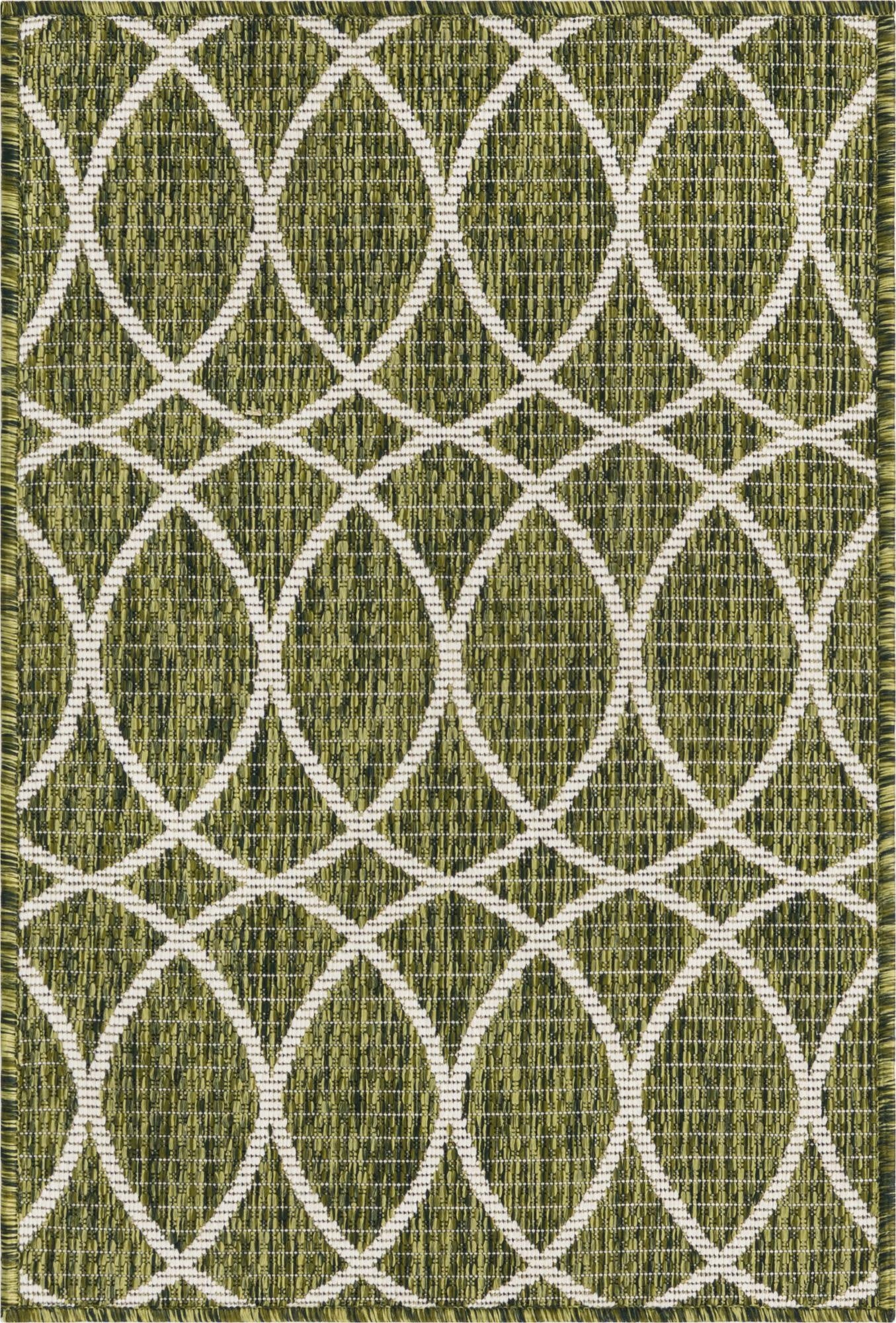 2' x 3'  Washable Trellis Indoor / Outdoor Rug