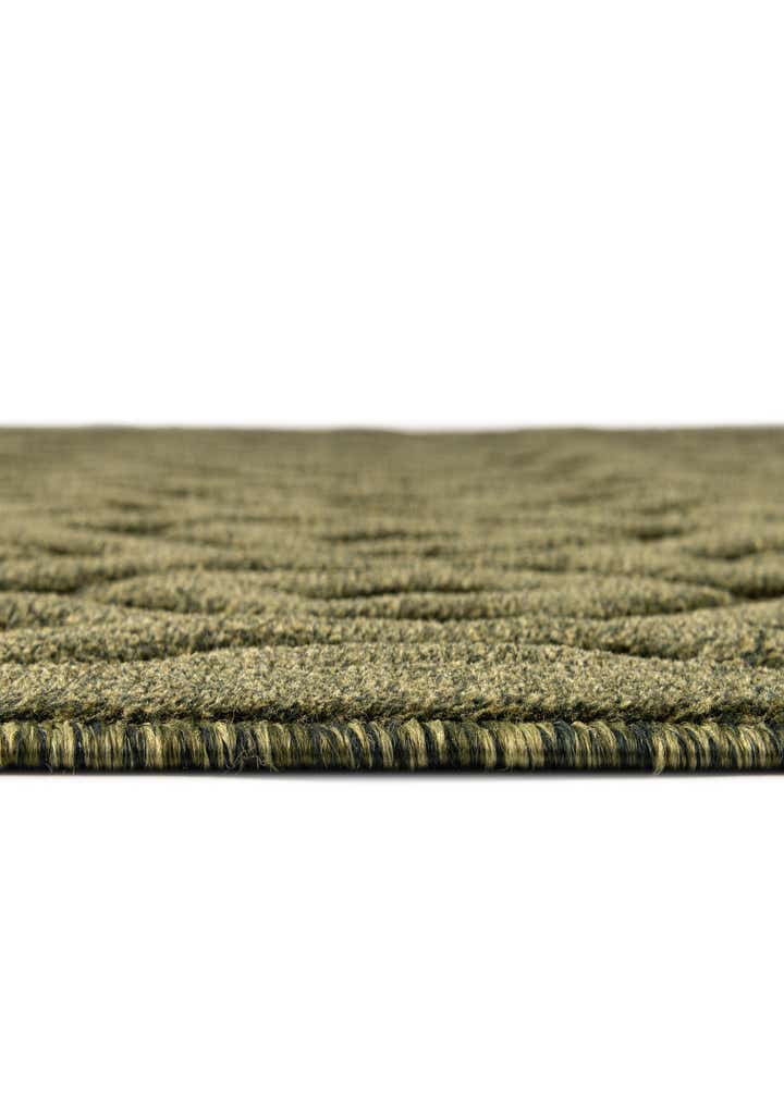 7' 10 x 10' Easy-Clean Trellis Textured Indoor / Outdoor Rug