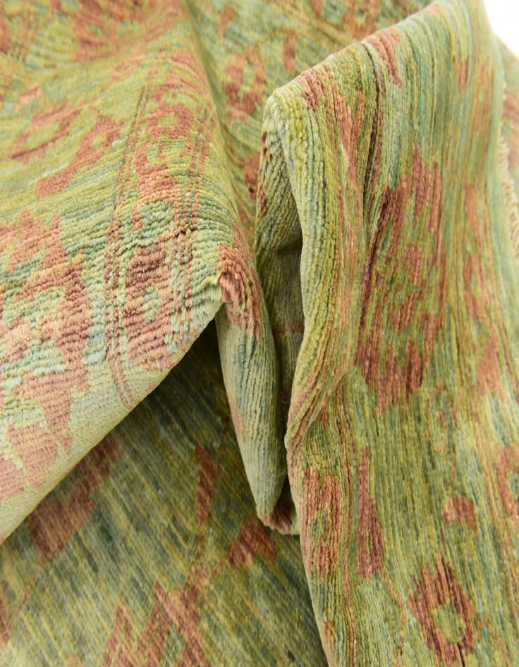 Detail image of 6' x 8' 10  Hand Knotted Peshawar Ziegler Rug