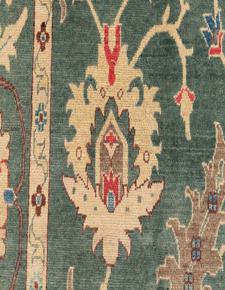 Detail image of 8' x 10' 9 Hand Knotted Peshawar Ziegler Rug