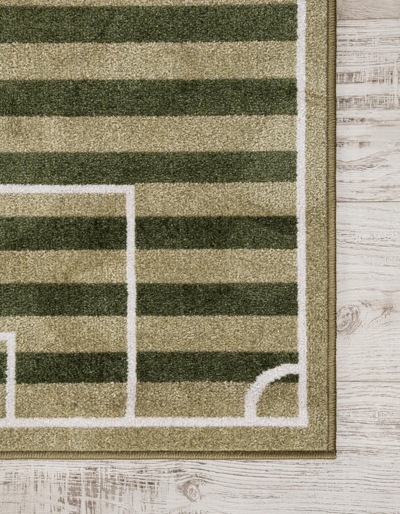 7' 10 x 10' Sports Washable Rug