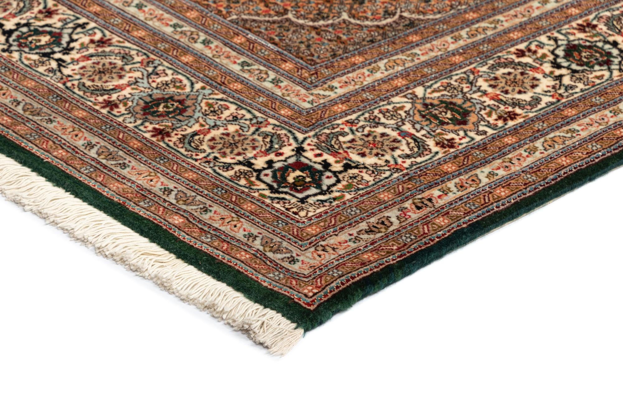 5' 6 x 7' 10 Tabriz Mahi Rug