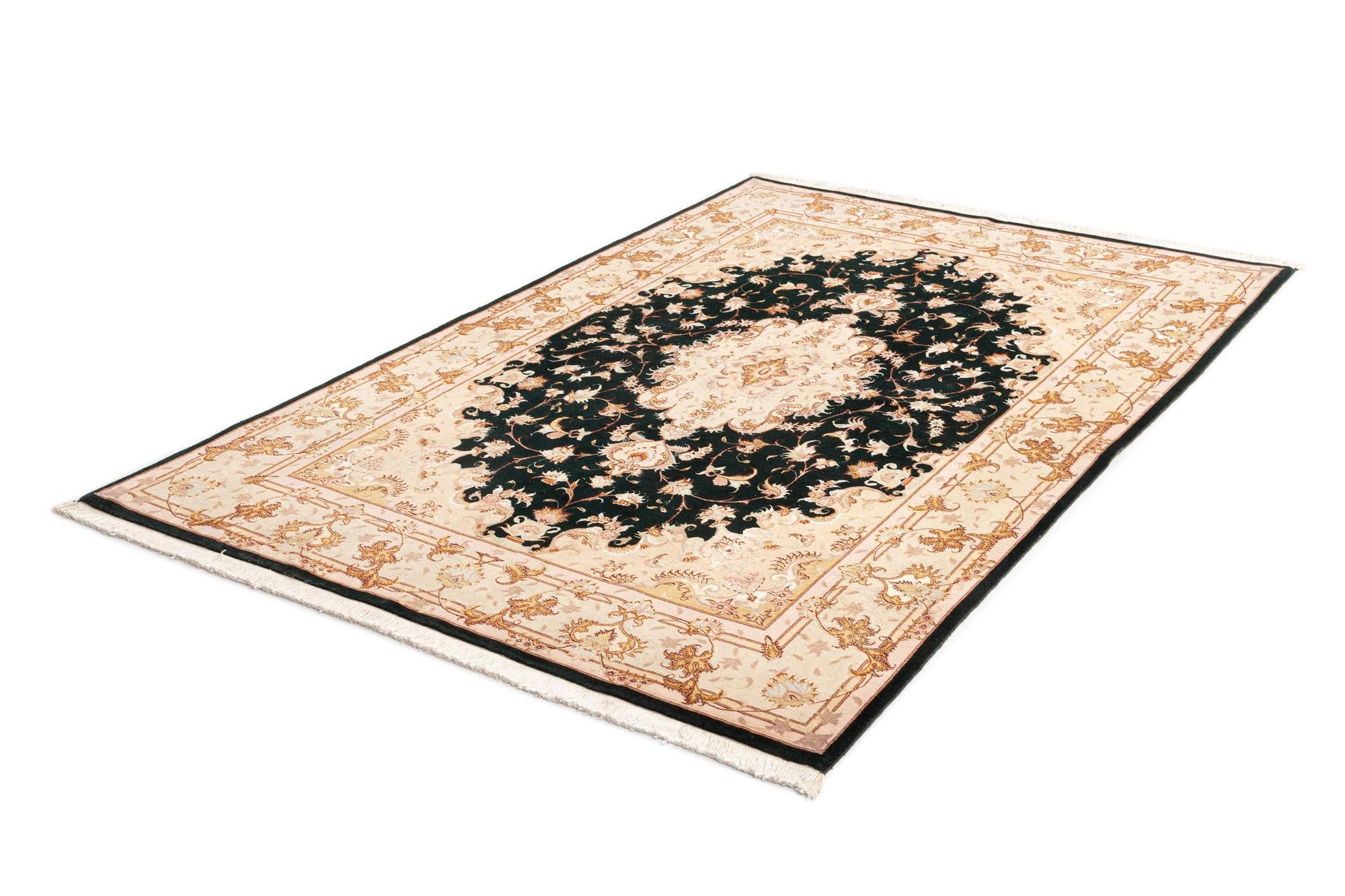5' 6 x 8' 2 Tabriz Rug