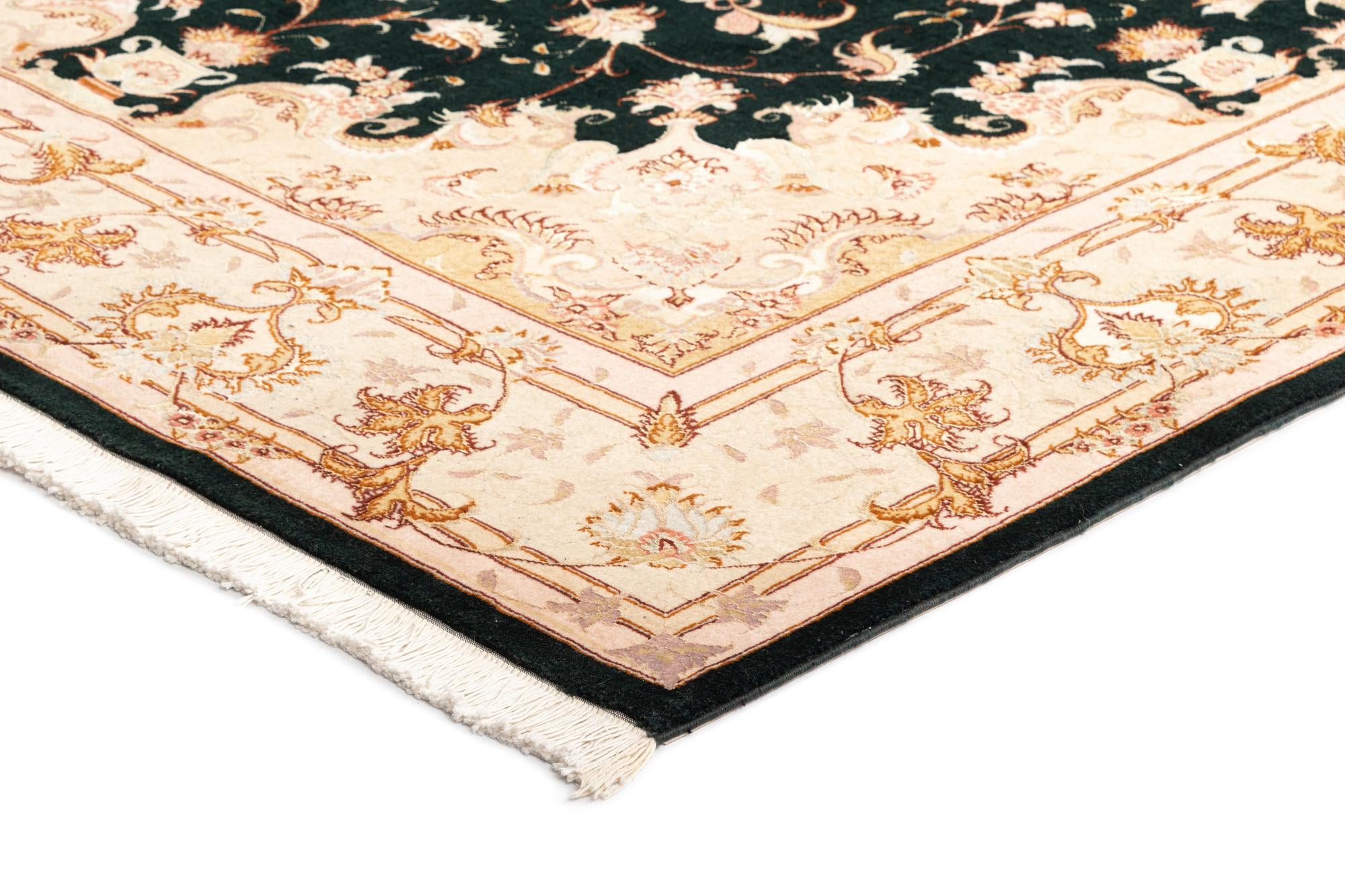 5' 6 x 8' 2 Tabriz Rug
