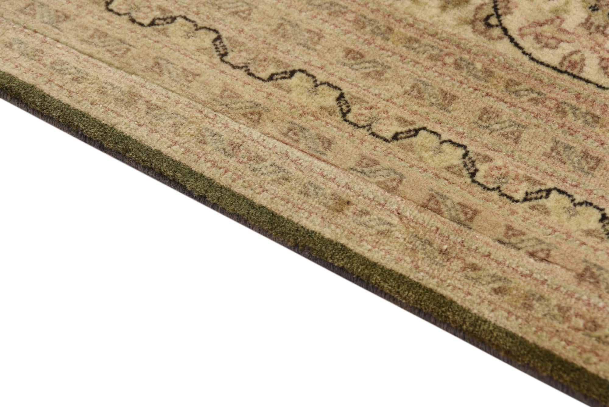 9' 10 x 11' 3 Hand Knotted Tabriz Persian Rug