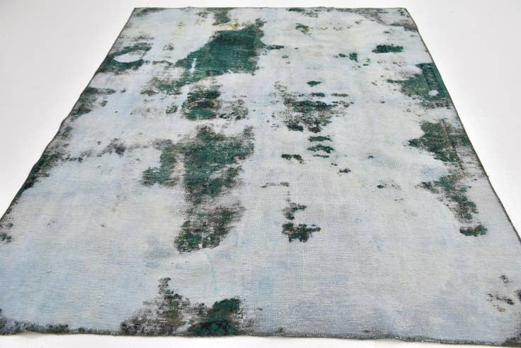Detail image of 6' x 8' 4 Hand Knotted Ultra Vintage Persian Wool Rug