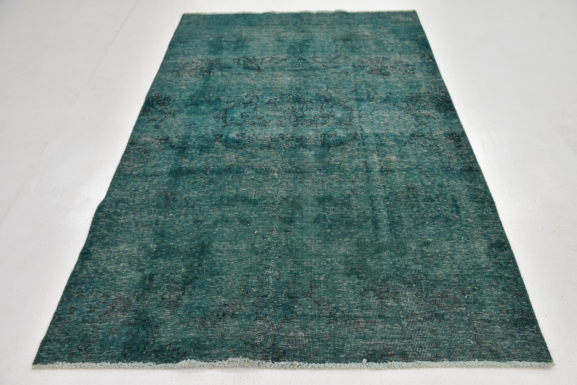 4' 10 x 7' 10 Hand Knotted Ultra Vintage Persian Wool Rug